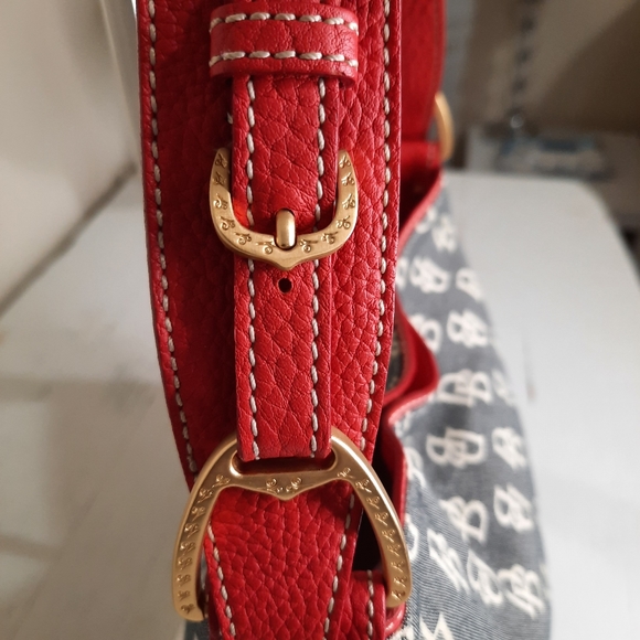 SOLD-🔥Dooney and Burke Mini Shoulder/Tote Bag - Picture 4 of 8